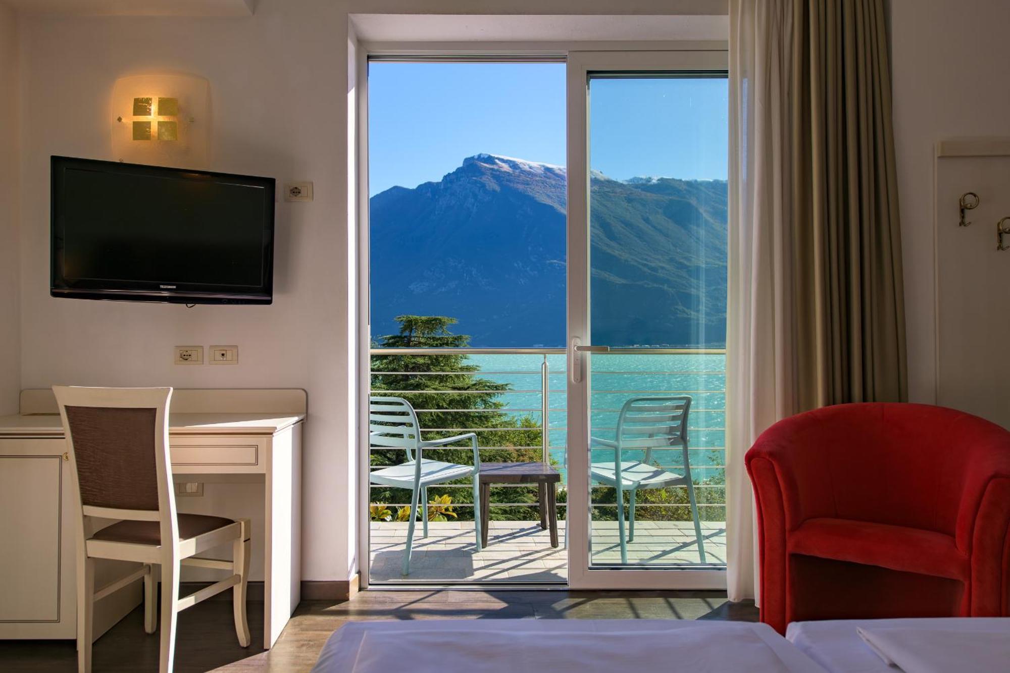 Hotel Sogno Del Benaco Limone sul Garda Exterior photo